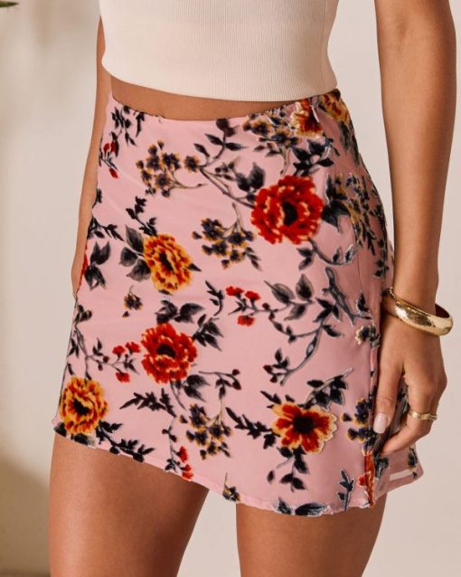 Theoutfitmarket.shop15167eb66b 1