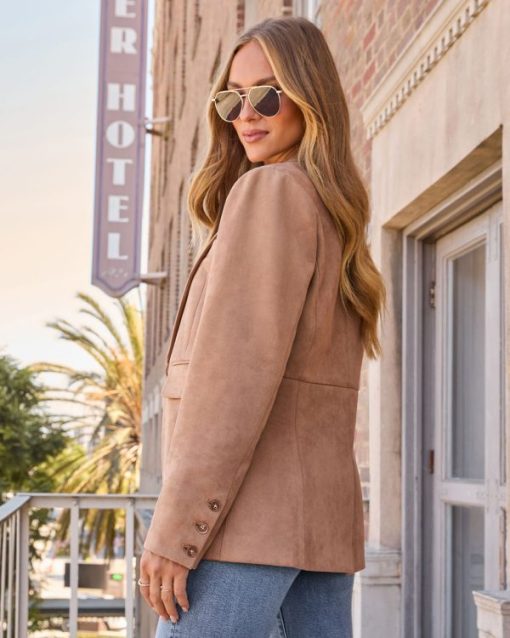 Theoutfitmarket.shop171b763234 4