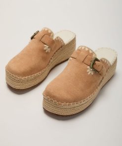 Theoutfitmarket.shop1761d6455e 2