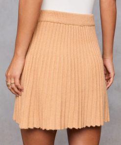Theoutfitmarket.shop1fbb53dcc6 2