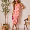 Theoutfitmarket.shop2004199652 1