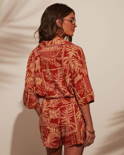 Theoutfitmarket.shop27f9b91605 2
