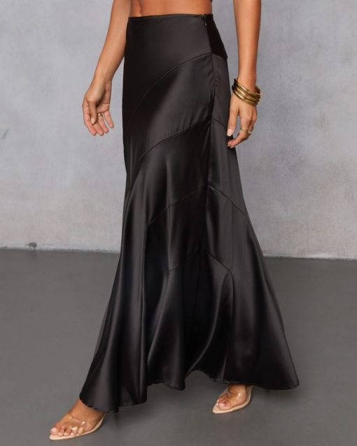 Theoutfitmarket.shop28f7dae245 3