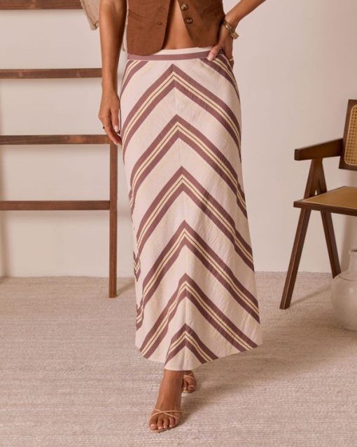 Theoutfitmarket.shop28fb6b6faf 2