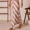 Theoutfitmarket.shop28fb6b6faf 3