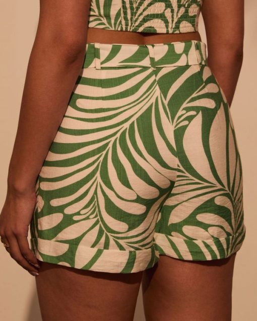 Theoutfitmarket.shop2a768047f0 4