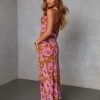 Theoutfitmarket.shop2b93b32d92 4