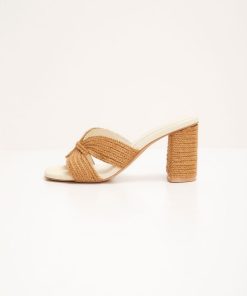 Theoutfitmarket.shop35f368b2dd 2