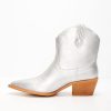 Theoutfitmarket.shop3731c0651b 1