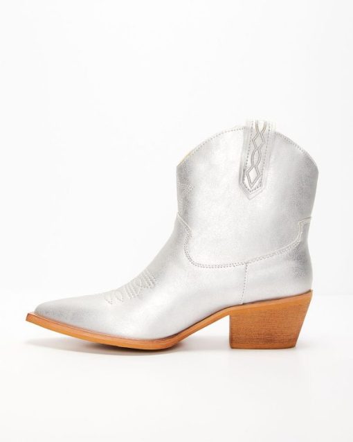 Theoutfitmarket.shop3731c0651b 1