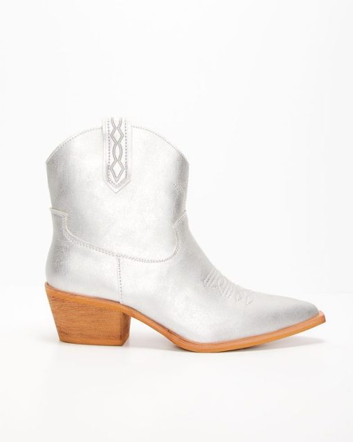 Theoutfitmarket.shop3731c0651b 6