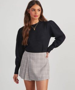 Theoutfitmarket.shop378d0685e5 1