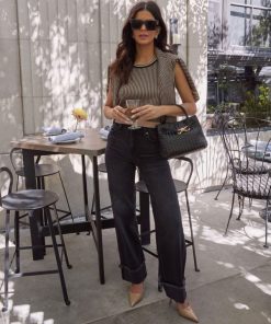 Theoutfitmarket.shop383e8e43b4 2