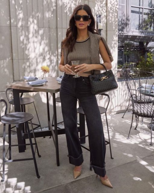 Theoutfitmarket.shop383e8e43b4 2