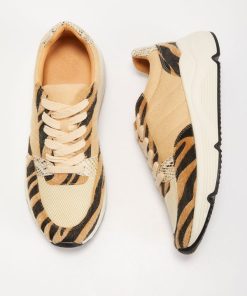 Theoutfitmarket.shop38d337ae50 2