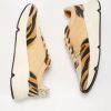 Theoutfitmarket.shop38d337ae50 4