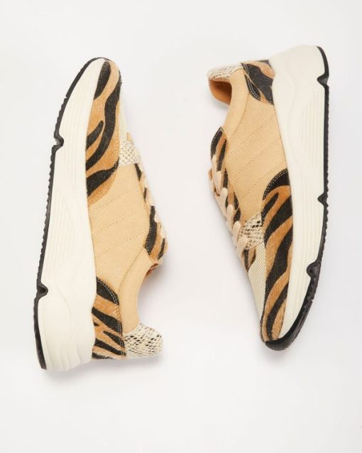 Theoutfitmarket.shop38d337ae50 4