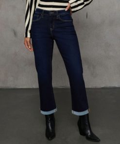 Theoutfitmarket.shop3dbc98b515 2