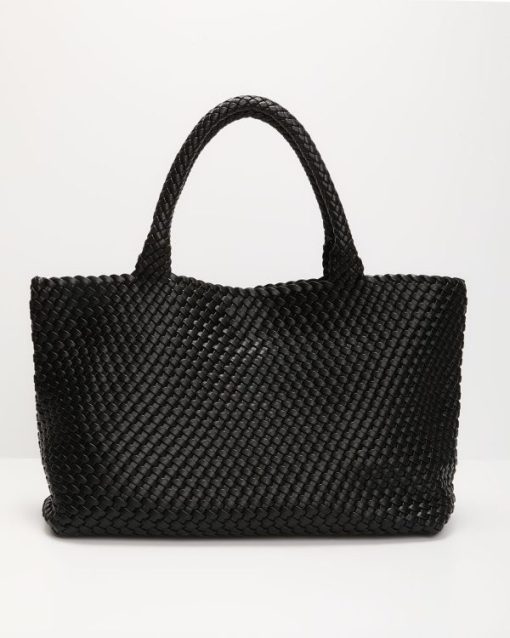 Theoutfitmarket.shop485f340181 2