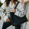 Theoutfitmarket.shop485f340181 5