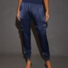 Theoutfitmarket.shop4b8559613d 7
