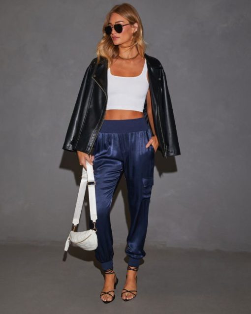 Theoutfitmarket.shop4b8559613d 9