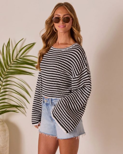 Theoutfitmarket.shop5615c7af3c 3