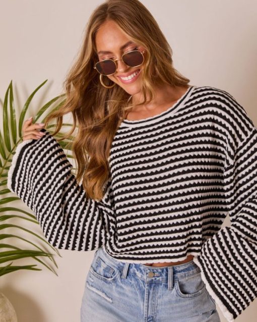 Theoutfitmarket.shop5615c7af3c 6