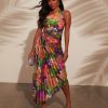 Theoutfitmarket.shop571e052256 10