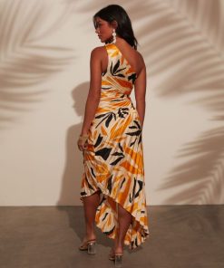 Theoutfitmarket.shop571e052256 2