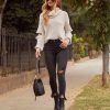 Theoutfitmarket.shop59c6381289 3