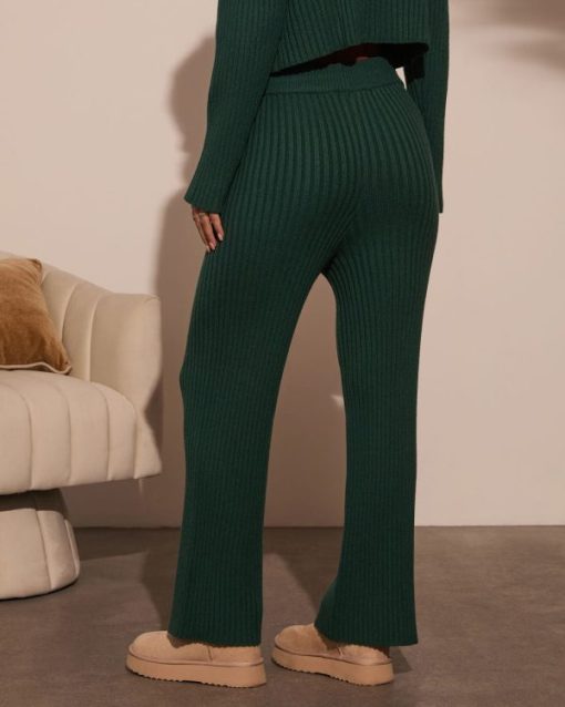 Theoutfitmarket.shop5b76d35788 4
