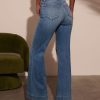 Theoutfitmarket.shop5b90250648 4