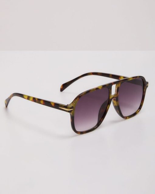 Theoutfitmarket.shop5d274ba184 7