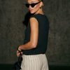 Theoutfitmarket.shop7363bc2163 4