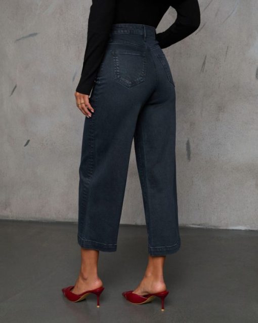 Theoutfitmarket.shop806df6db0b 4