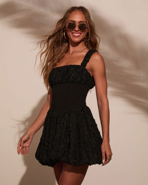 Theoutfitmarket.shop81356bd921 6