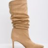 Theoutfitmarket.shop85678e3933 2