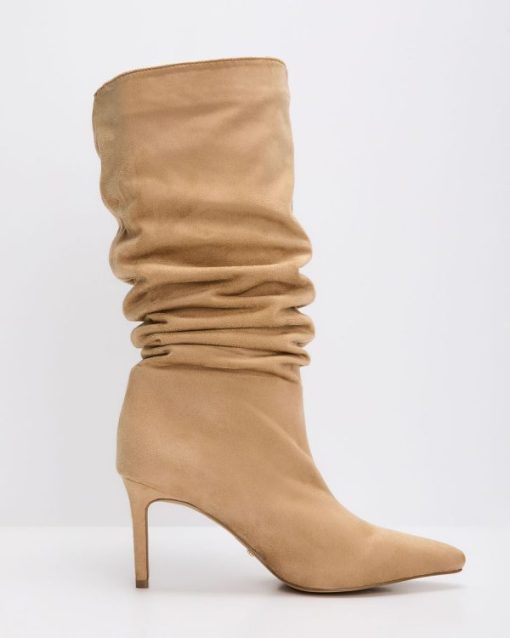 Theoutfitmarket.shop85678e3933 2