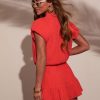 Theoutfitmarket.shop8e02ba8ece 7