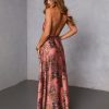 Theoutfitmarket.shop909ab354ad 4