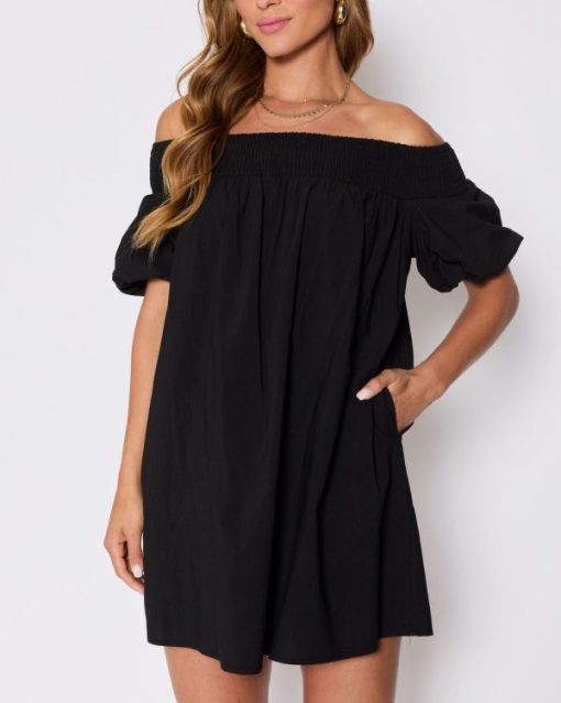 Theoutfitmarket.shop9d726b5568 11