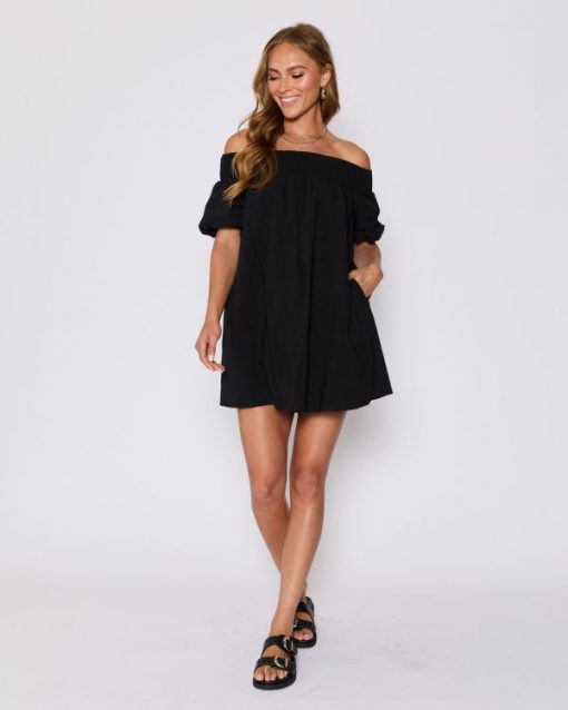 Theoutfitmarket.shop9d726b5568 6