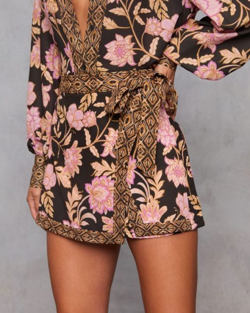 Theoutfitmarket.shop9fd855530f 6