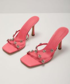 Theoutfitmarket.shopa378f095e4 2