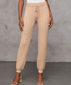 Theoutfitmarket.shopbedcc744dc 1