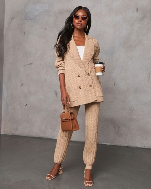 Theoutfitmarket.shopbedcc744dc 2
