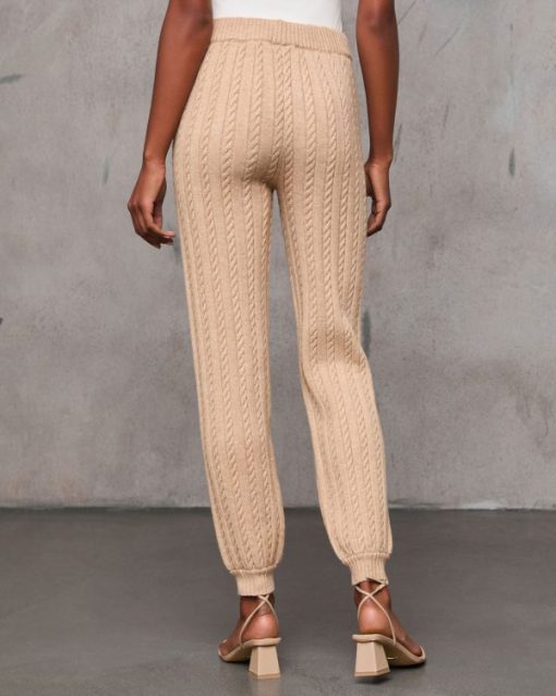 Theoutfitmarket.shopbedcc744dc 4