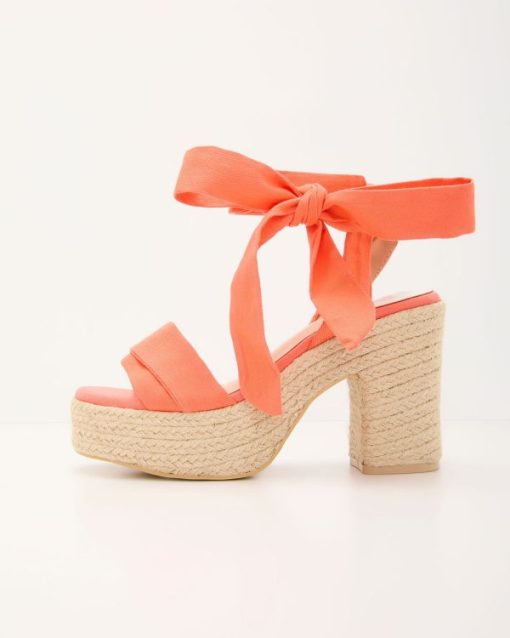 Theoutfitmarket.shopc4530916e4 5