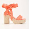 Theoutfitmarket.shopc4530916e4 8